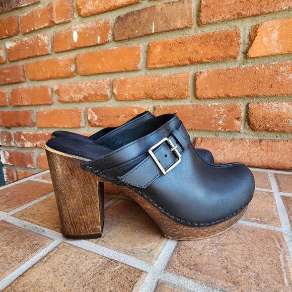 Platform leather mules size 8 - Picture 2 of 6